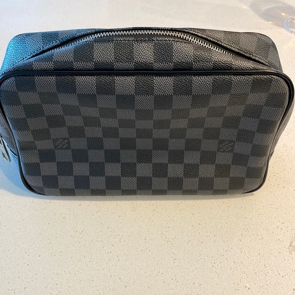 Luis Vuitton Toiletry Pouch